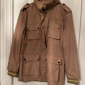 Gently used in great condition thin jacket! Used once and very well cared for.